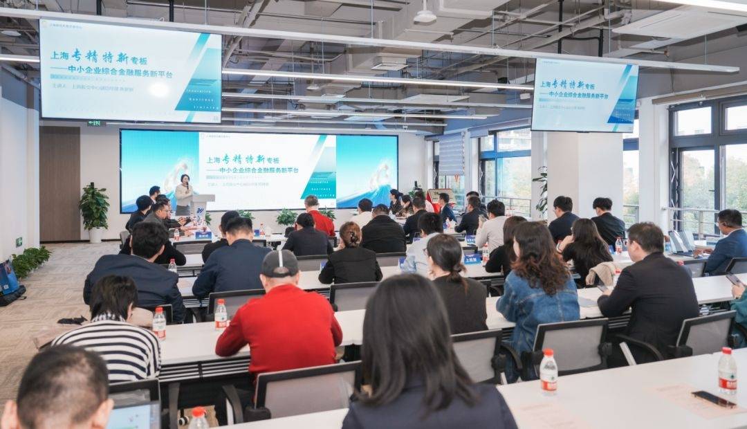 直通链博会｜汇聚金融、实业子公司及“链上好友”中信集团亮相第二届“链博会”