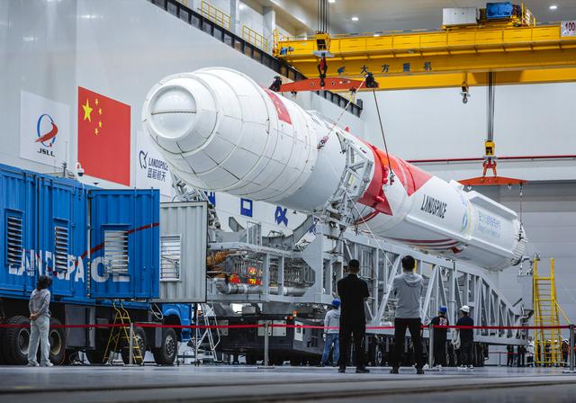 朱雀二号改进型遥一运载火箭发射成功