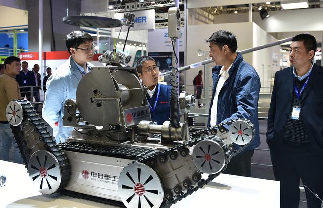 能拆会跳！安徽自研机器人斩获金银奖牌