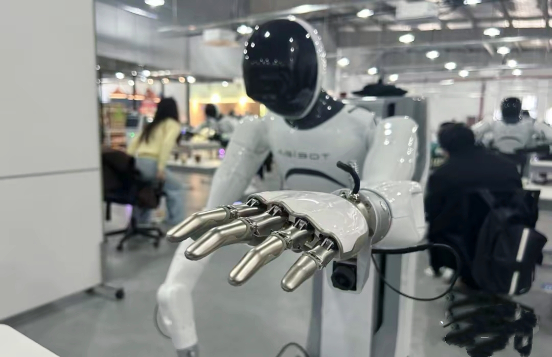 人形机器人前景如何
